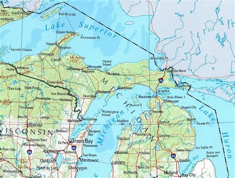 detailed map of upper michigan.